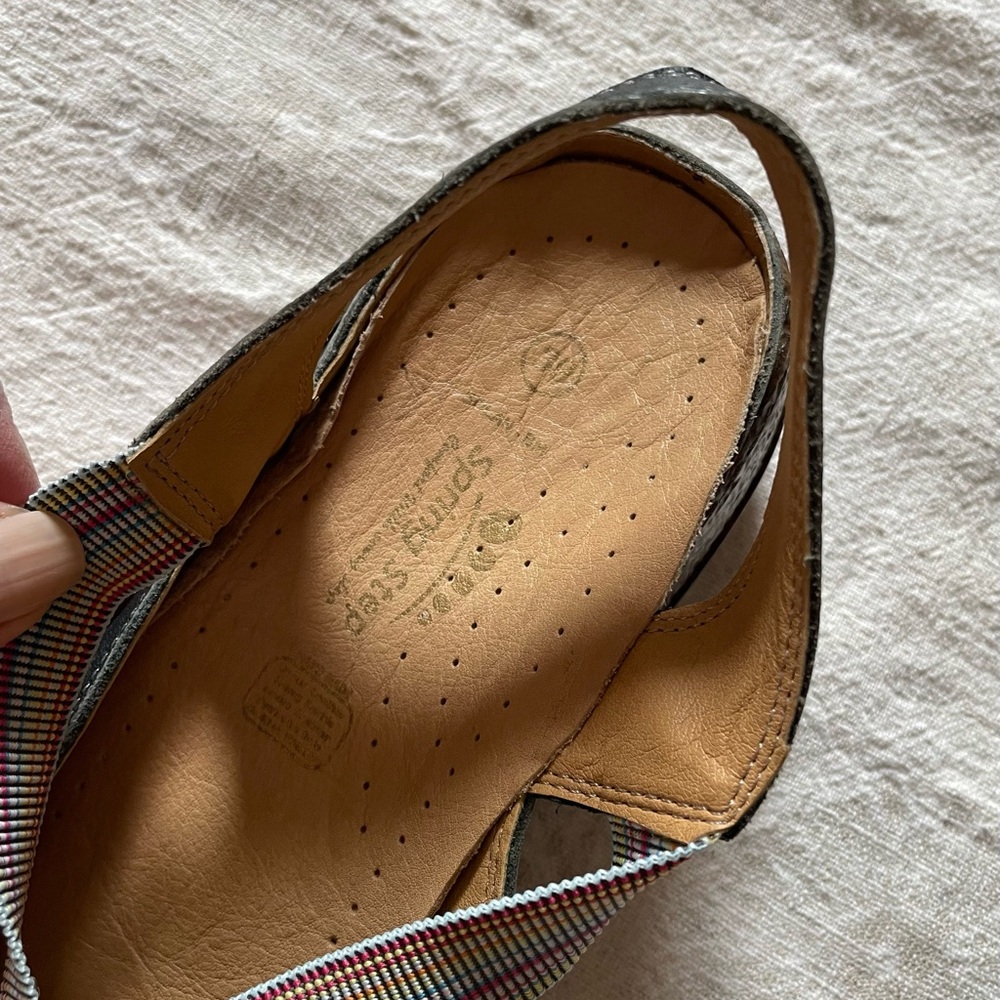 Spring Step Leather Sandals - Picture 5 of 6